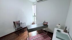 Hilltop Grove (D23), Condominium #630707661
